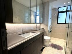 Avenue South Residence (D3), Apartment #453589391